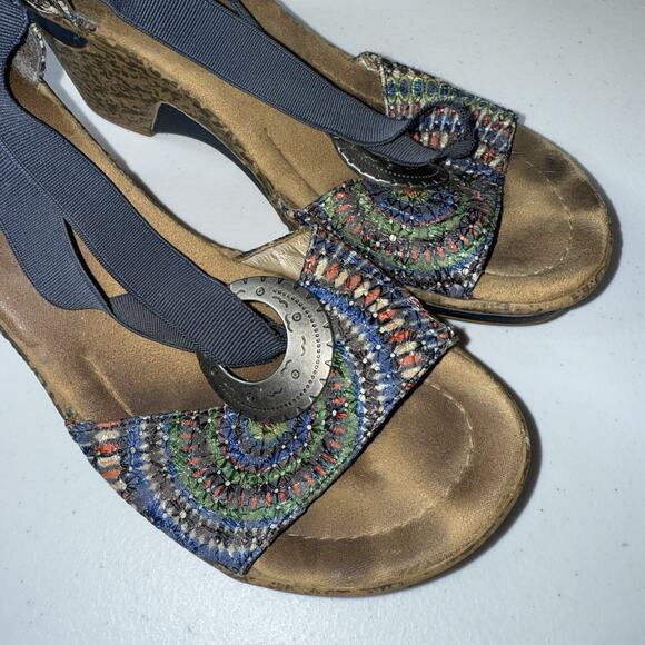 Rieker Women’s Roberta Wedge Sandal Peacock Print Size 40 - Picture 3 of 6